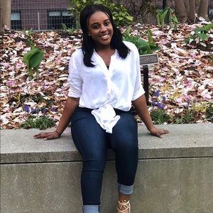 Meet your Posher, Victoria